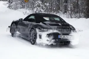 Porsche 911 Cabrio 2023 - Foto Spia 09-02-2022
