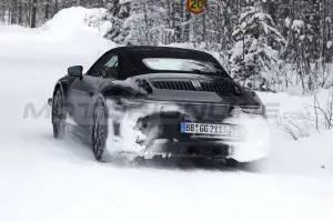 Porsche 911 Cabrio 2023 - Foto Spia 09-02-2022