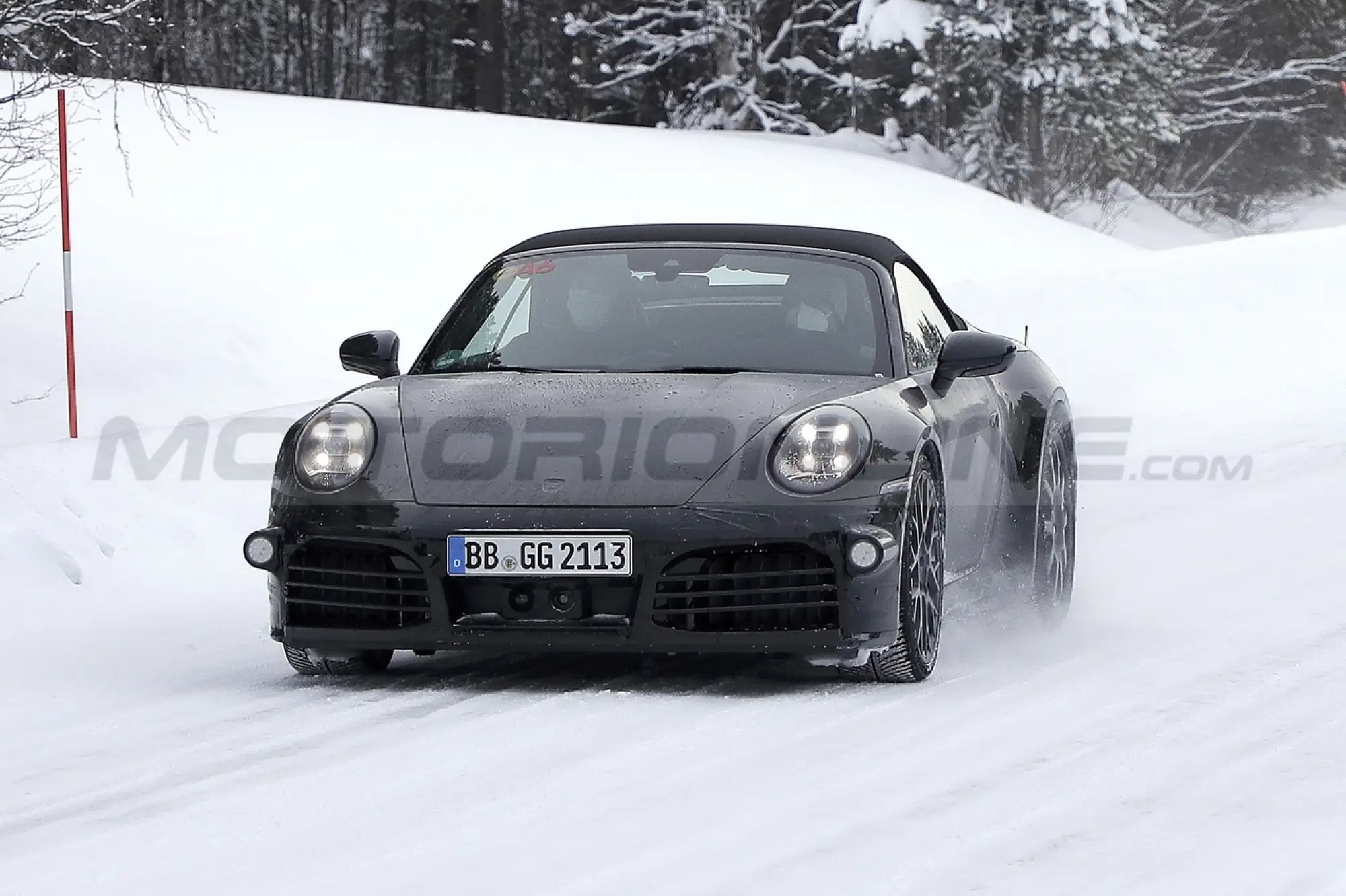 Porsche 911 Cabrio 2023 - Foto Spia 09-02-2022 - 17
