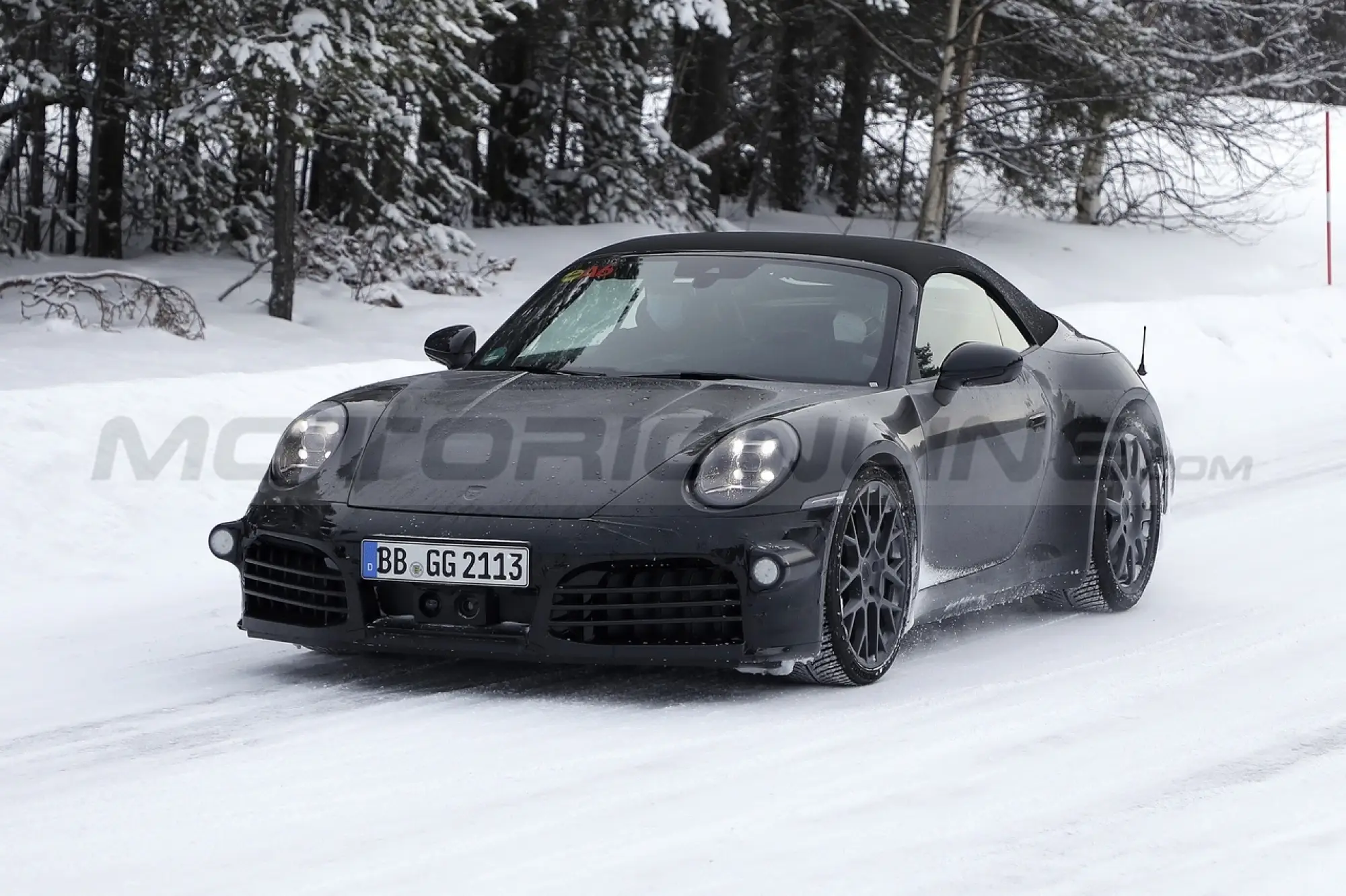 Porsche 911 Cabrio 2023 - Foto Spia 09-02-2022 - 18