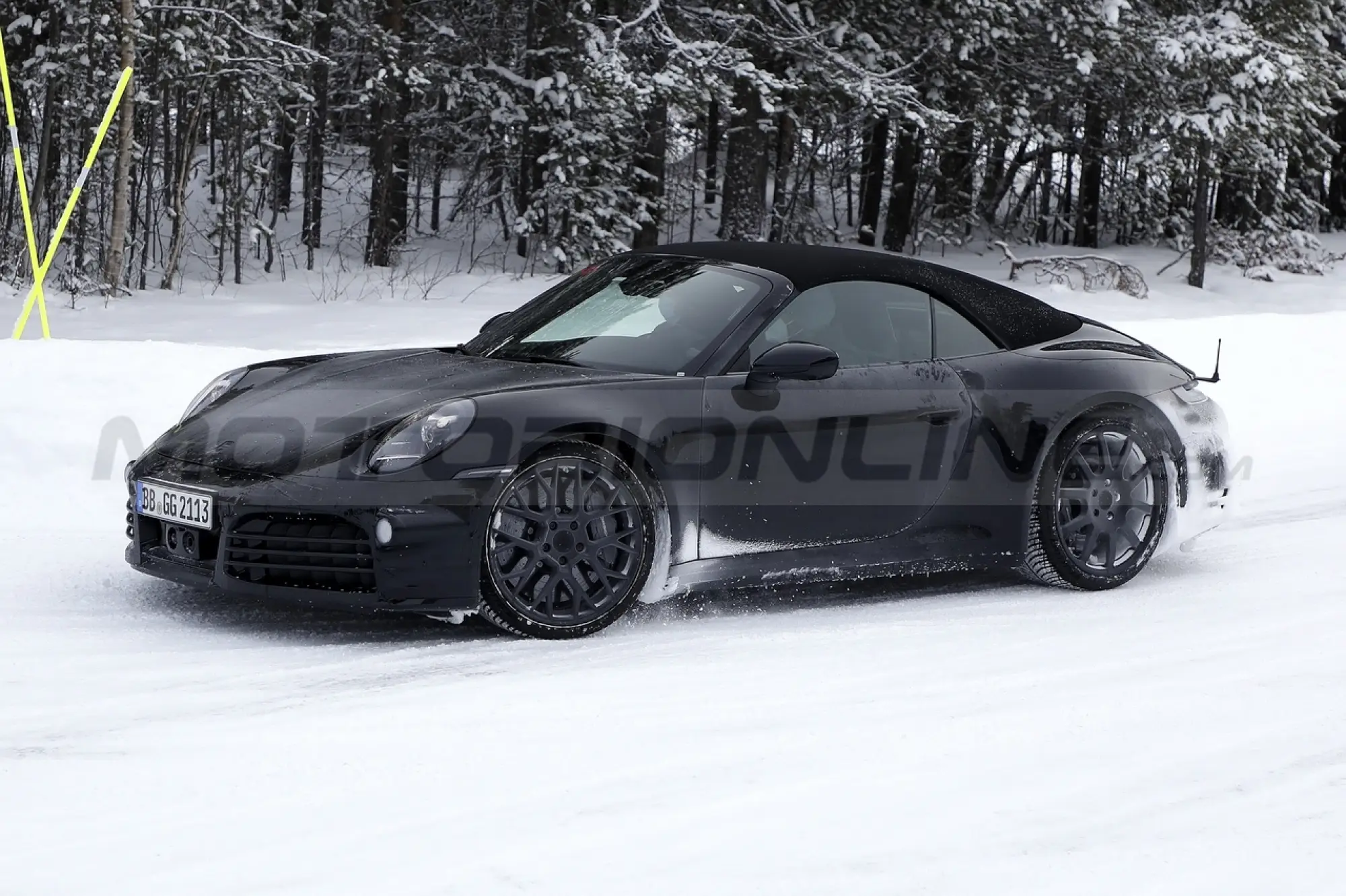 Porsche 911 Cabrio 2023 - Foto Spia 09-02-2022 - 7