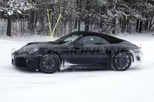 Porsche 911 Cabrio 2023 - Foto Spia 09-02-2022