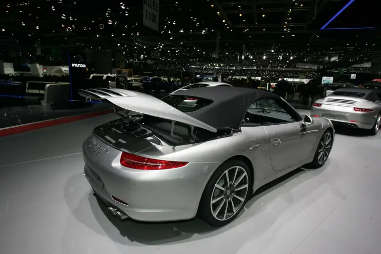 Porsche 911 Cabrio S - Salone di Ginevra 2012 - 16