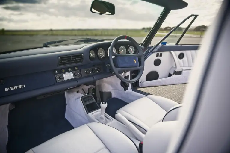 Porsche 911 Cabriolet 964 by Everrati - Foto - 5