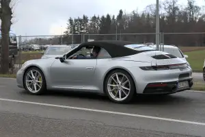 Porsche 911 Cabriolet foto spia 13 dicembre 2018