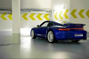 Porsche 911 Carrera 4S - Versione speciale 5 milioni di fan su Facebook