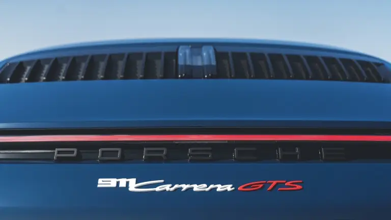 Porsche 911 Carrera GTS Cabriolet America - Foto - 3