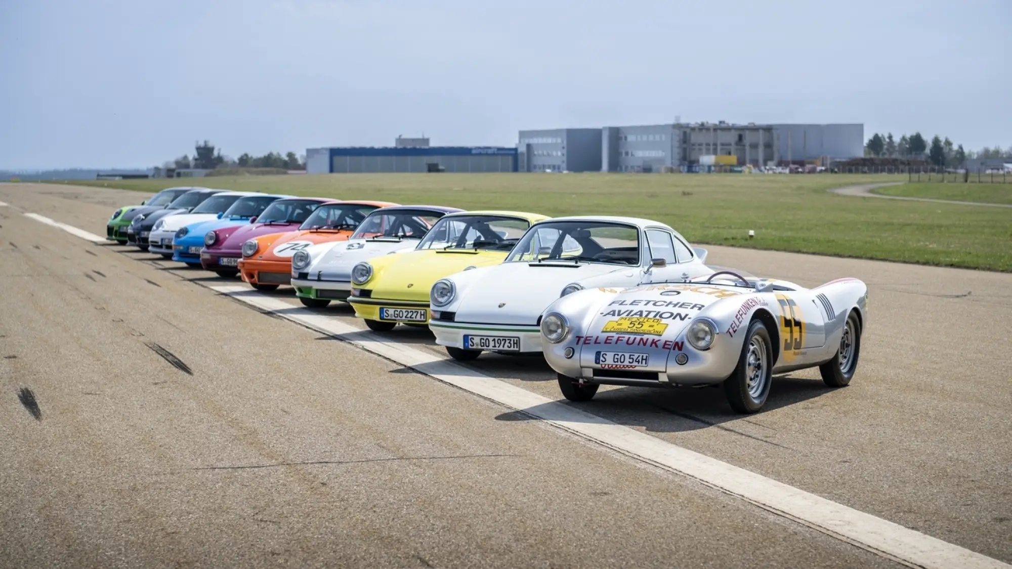 Porsche 911 Carrera RS 2.7 50 anni - Foto - 39