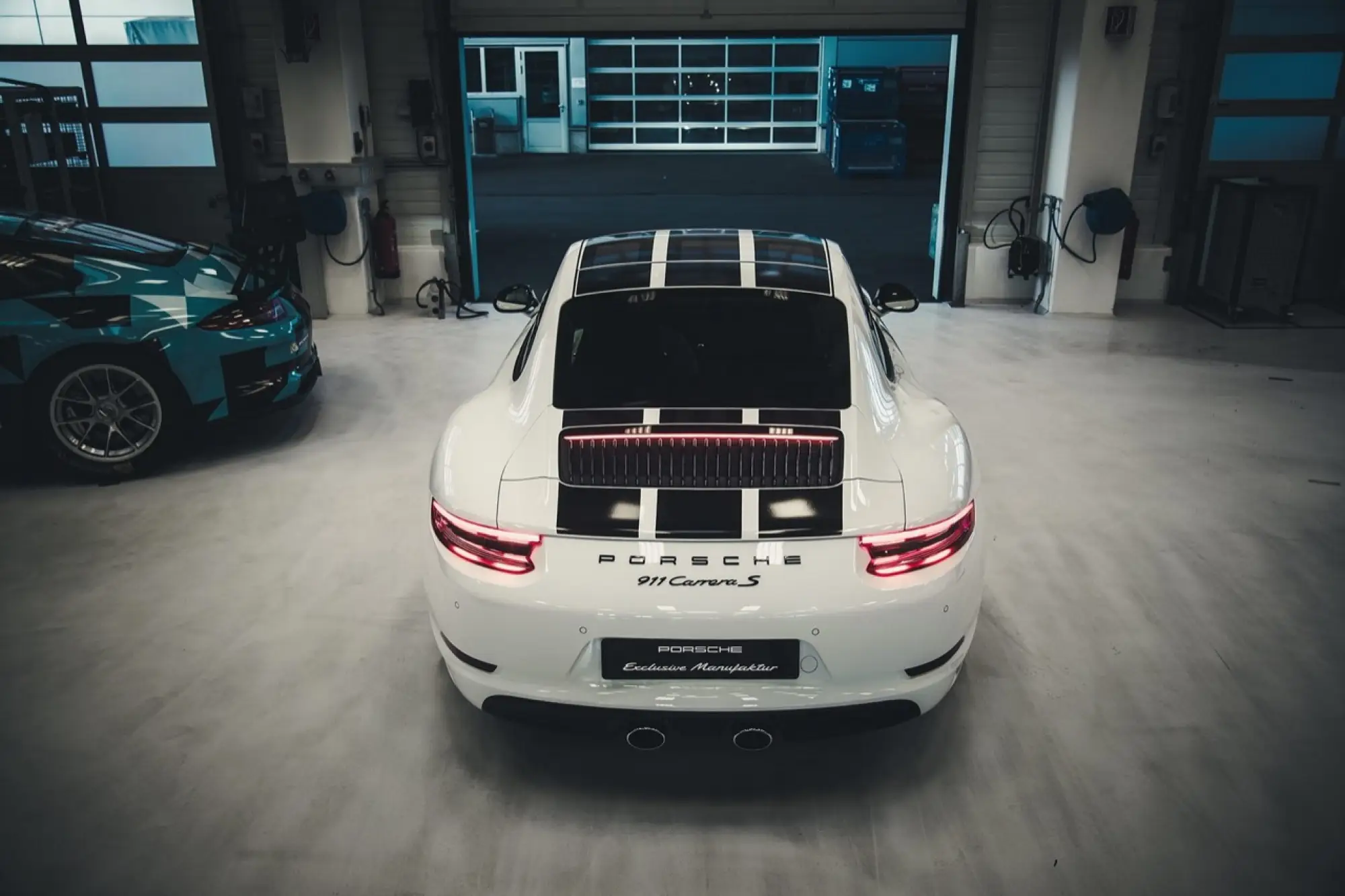 Porsche 911 Carrera S Endurance Racing Edition  - 4