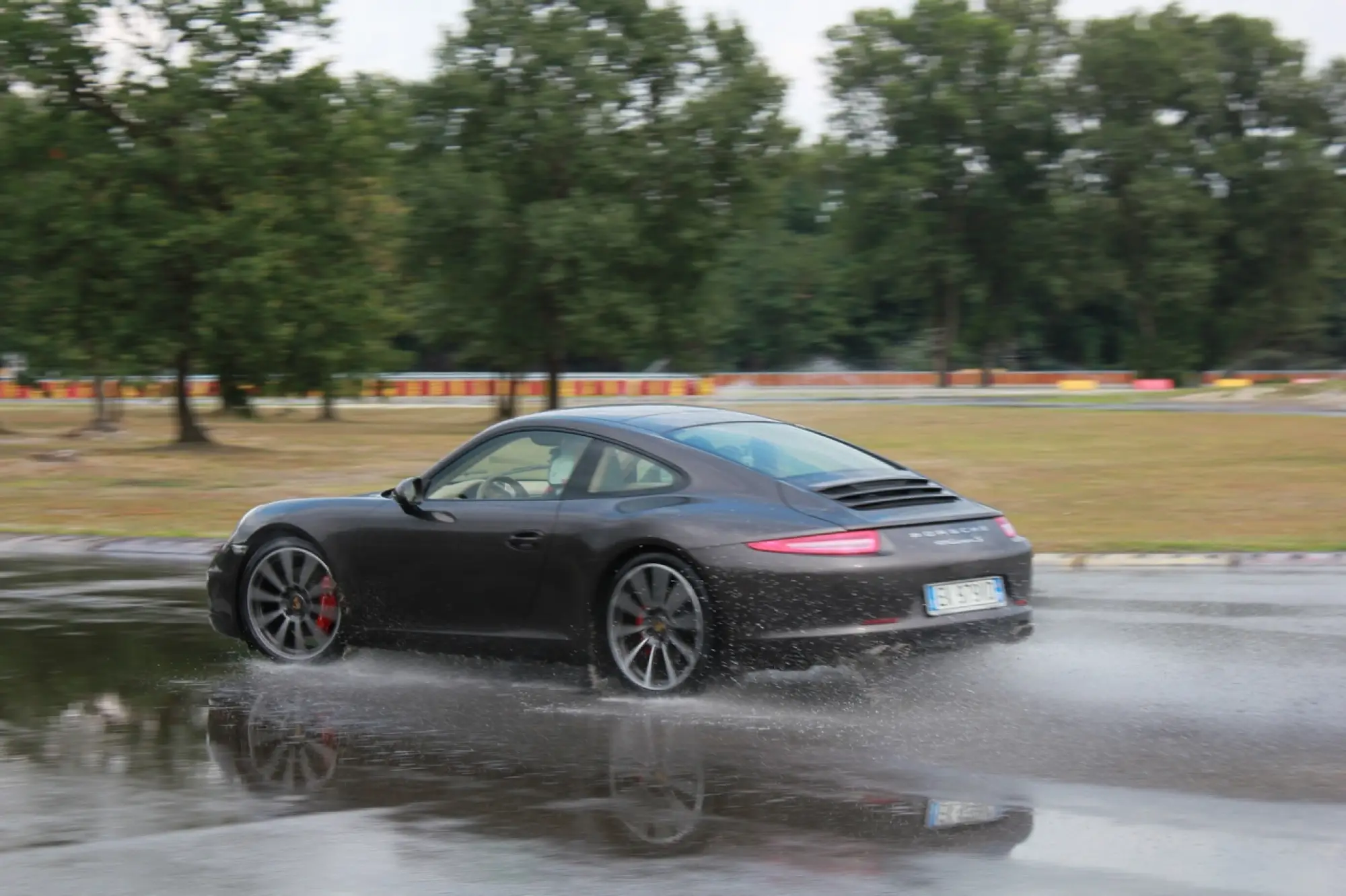 Porsche 911 Carrera S - Prova su strada e su pista Pirelli - 61