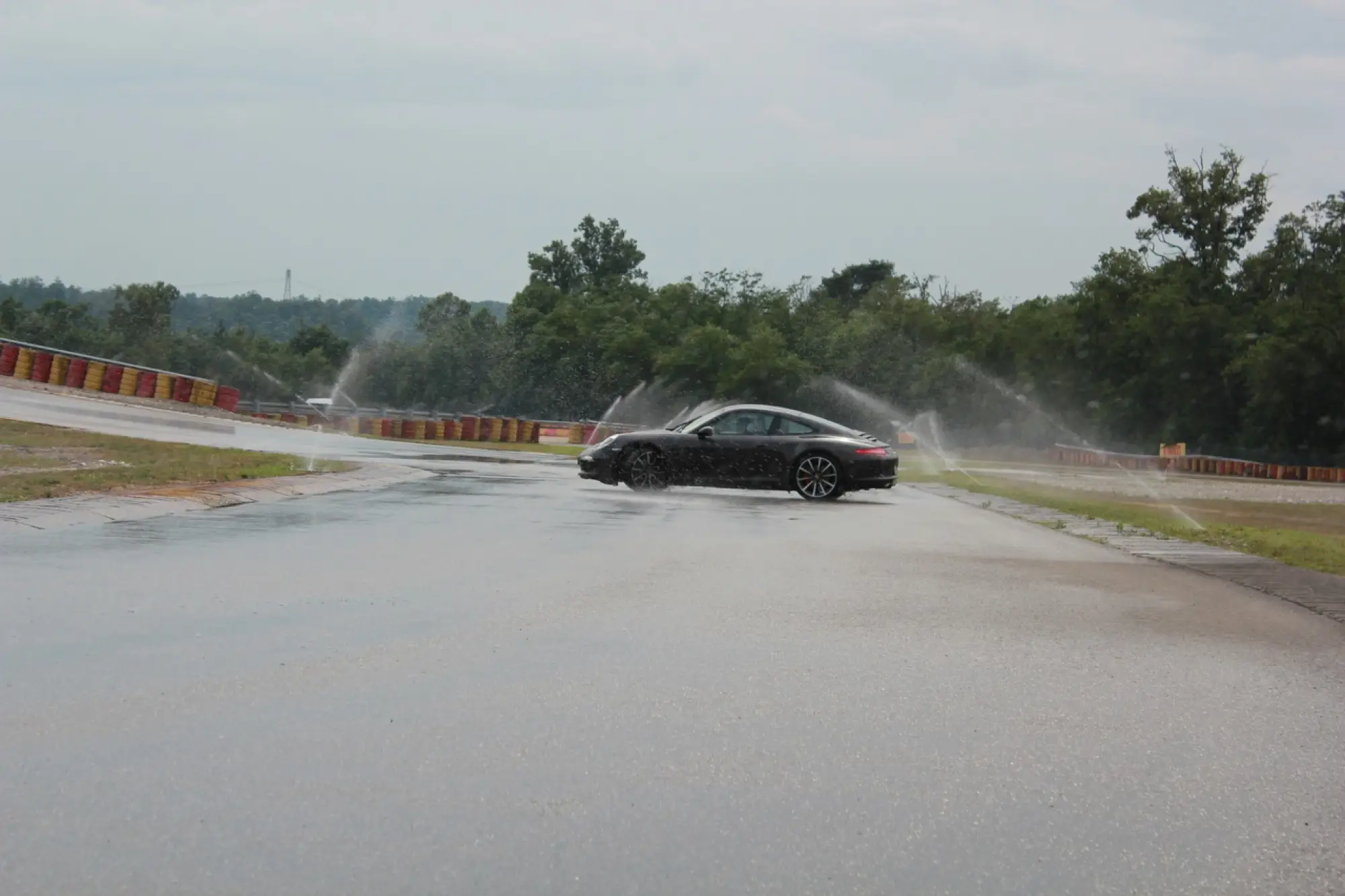 Porsche 911 Carrera S - Prova su strada e su pista Pirelli - 72