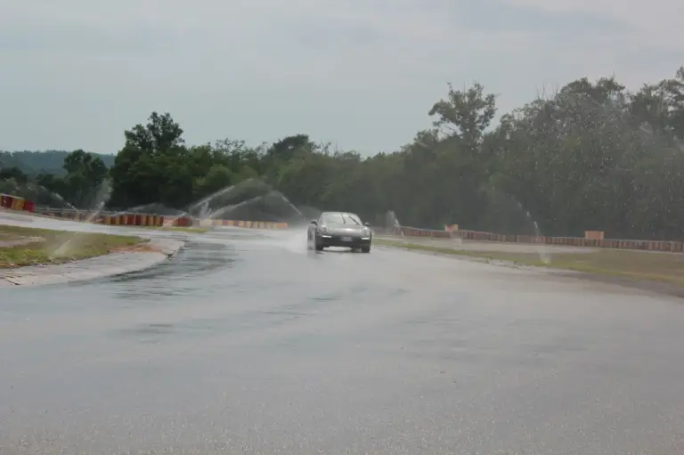 Porsche 911 Carrera S - Prova su strada e su pista Pirelli - 78
