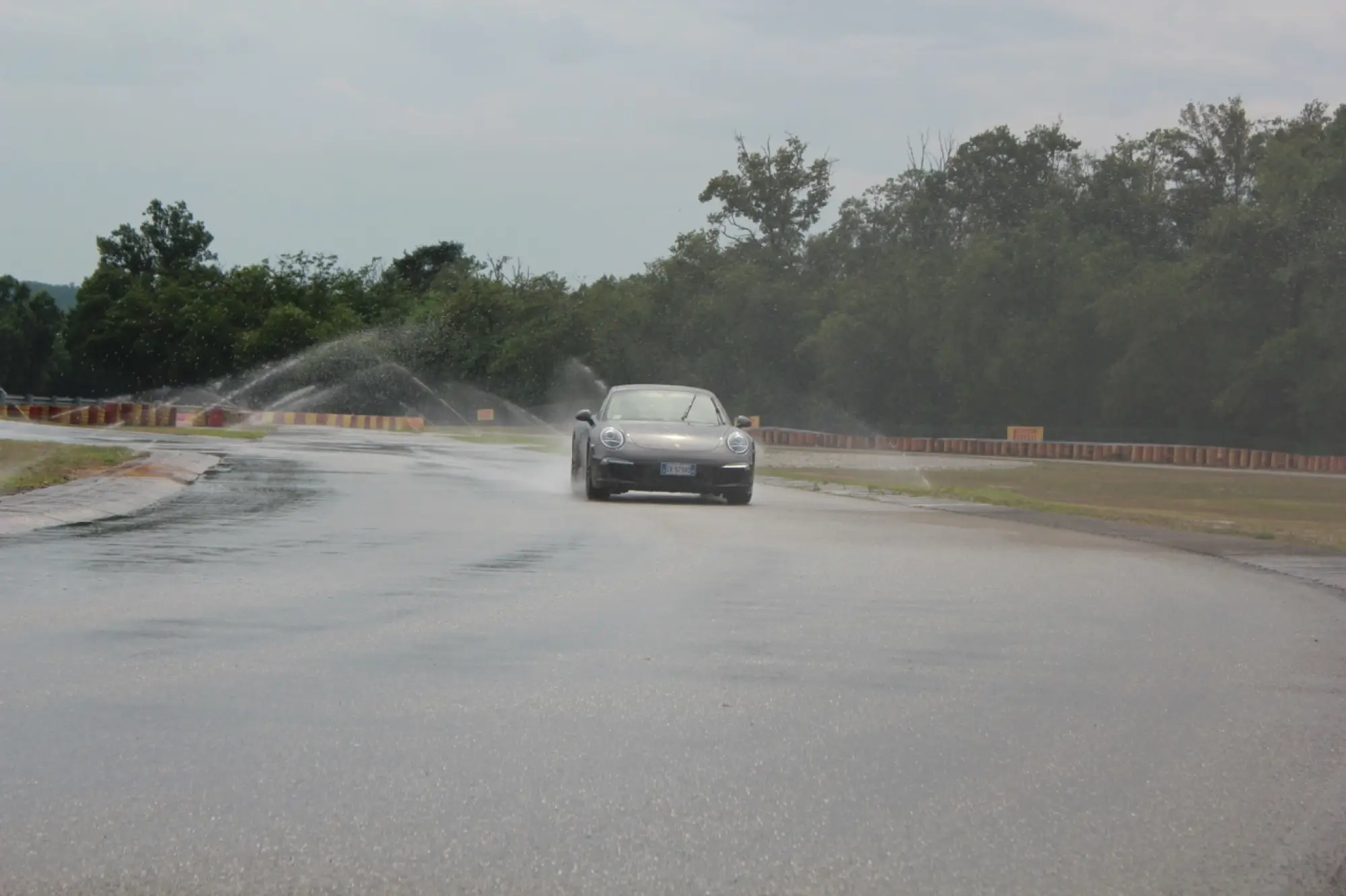 Porsche 911 Carrera S - Prova su strada e su pista Pirelli - 79