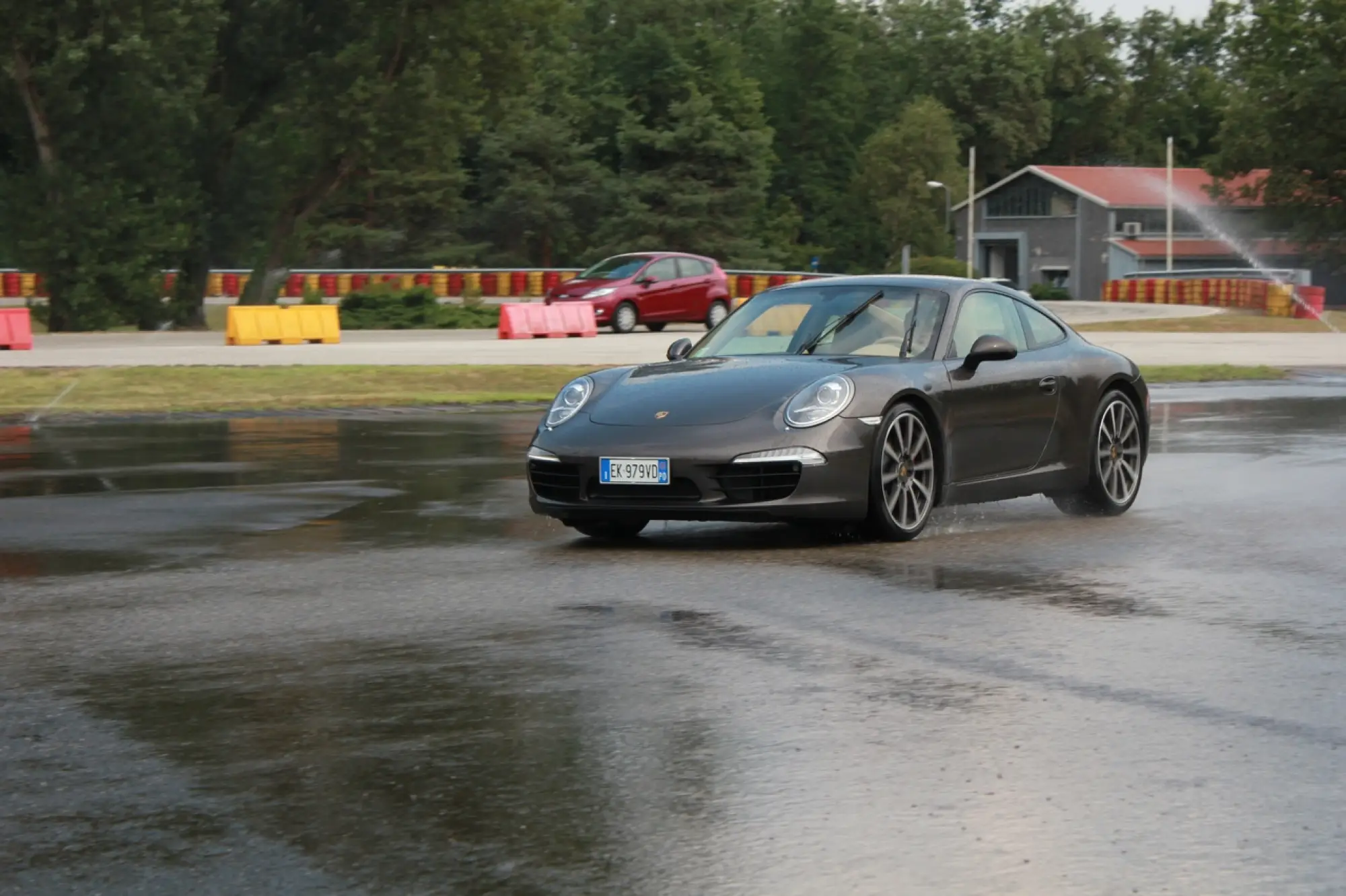 Porsche 911 Carrera S - Prova su strada e su pista Pirelli - 102