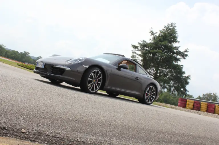 Porsche 911 Carrera S - Prova su strada e su pista Pirelli - 47
