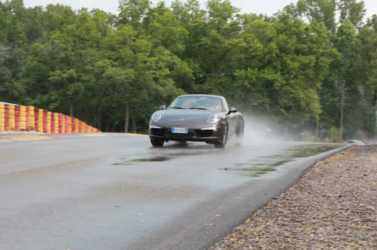 Porsche 911 Carrera S - Prova su strada e su pista Pirelli - 152