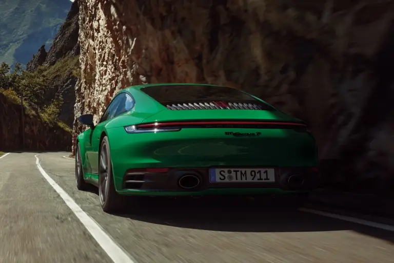 Porsche 911 Carrera T 2023 - 21