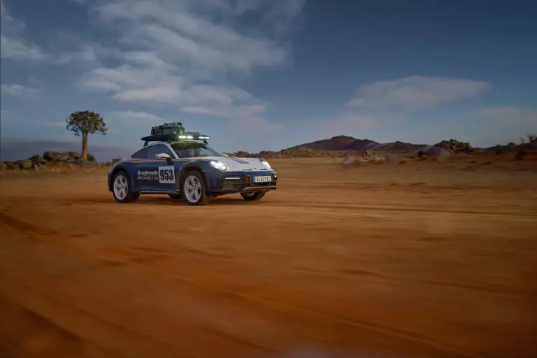 Porsche 911 Dakar 2023 - 19