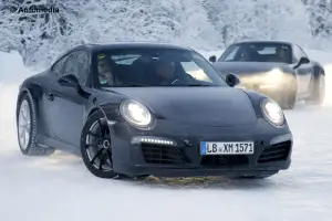 Porsche 911 e 911 Turbo 2015 - Foto spia 24-01-2014 - 4