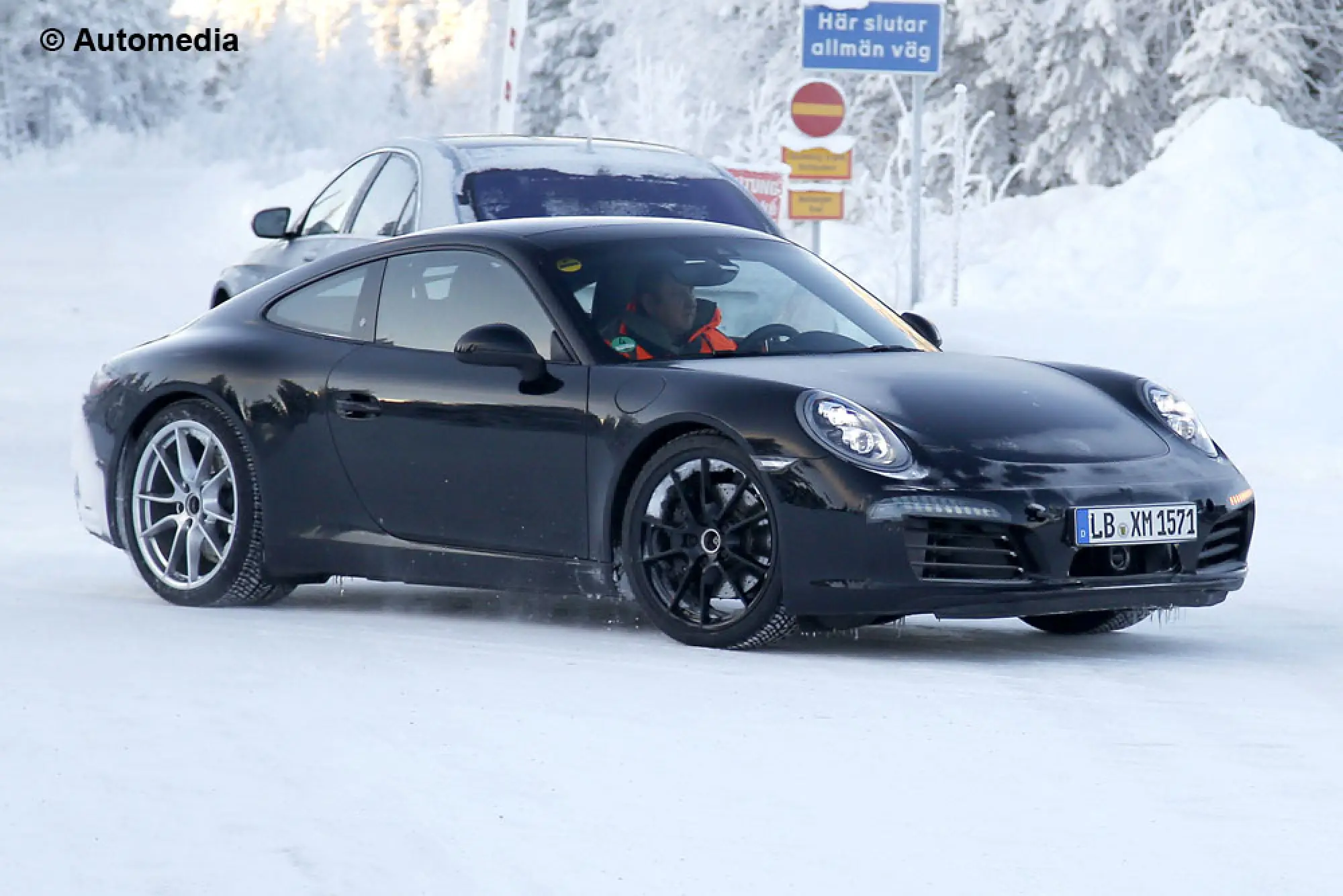 Porsche 911 e 911 Turbo 2015 - Foto spia 24-01-2014 - 5