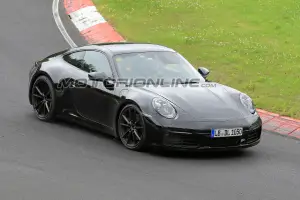 Porsche 911 foto spia 22 giugno 2018