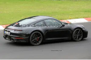 Porsche 911 foto spia 22 giugno 2018