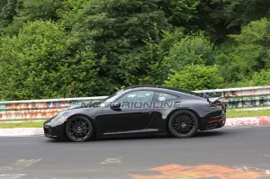 Porsche 911 foto spia 22 giugno 2018