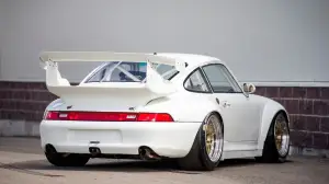 Porsche 911 GT2 Evo - 7