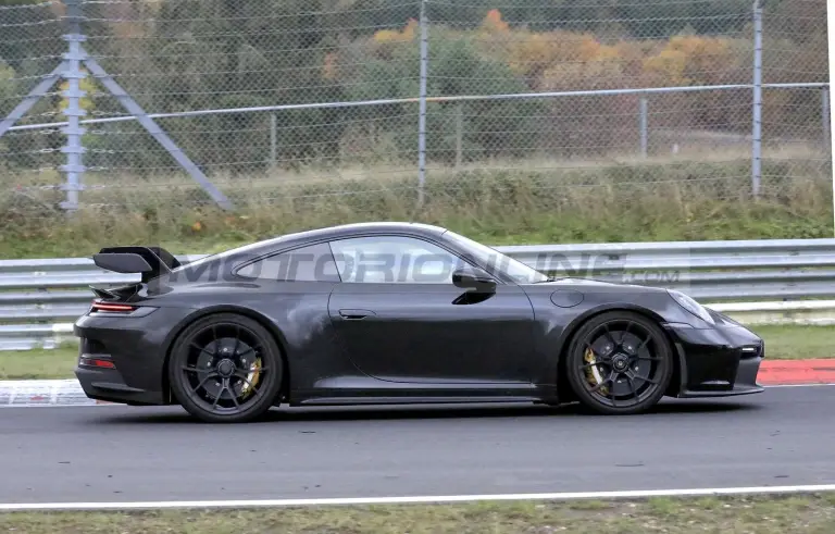 Porsche 911 GT3 2021 - Foto spia 02-11-2020 - 6