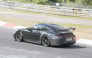 Porsche 911 GT3 2023 - Foto spia 24-06-2022 - 14
