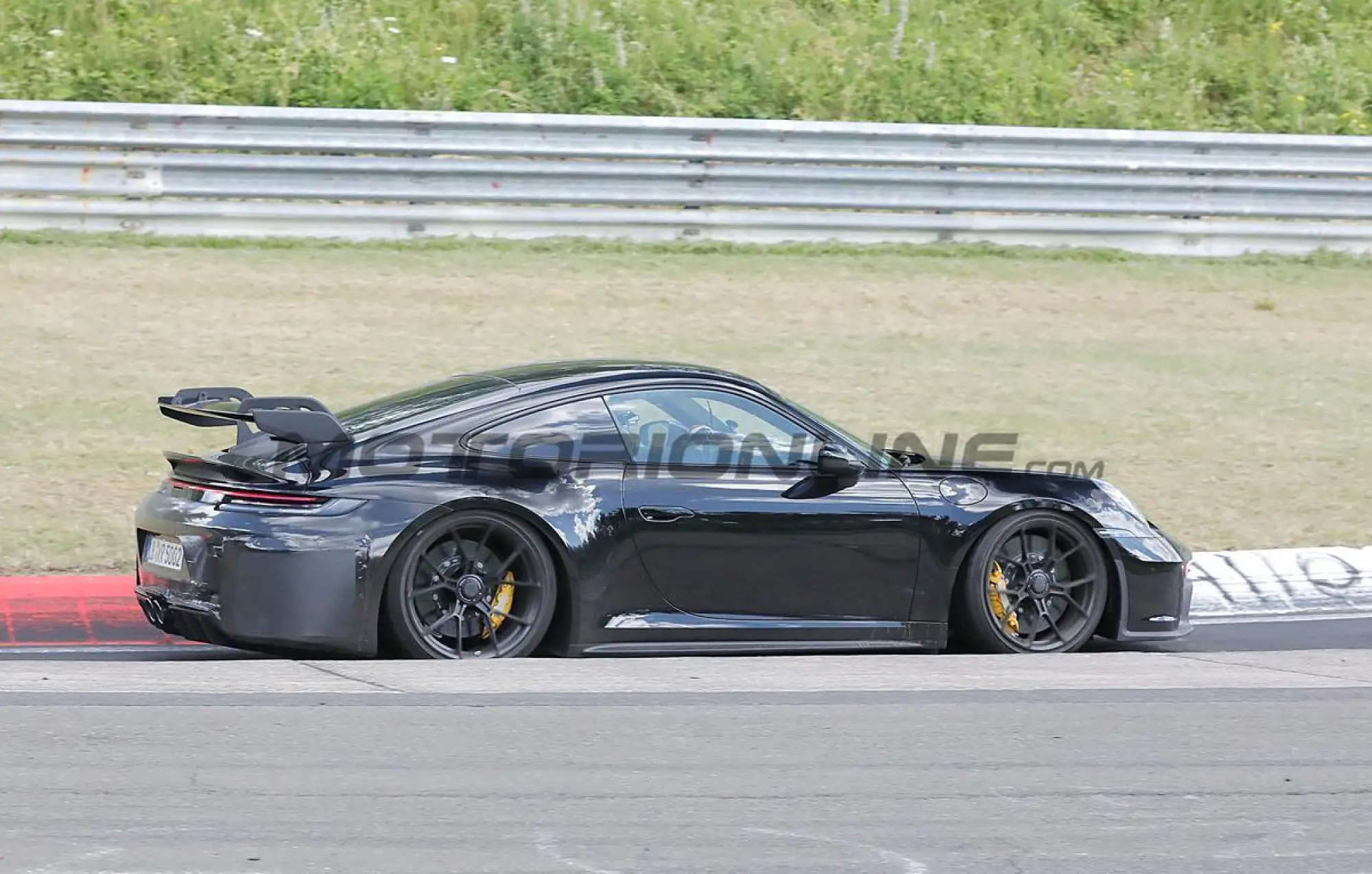 Porsche 911 GT3 2023 - Foto spia 24-06-2022 - 2