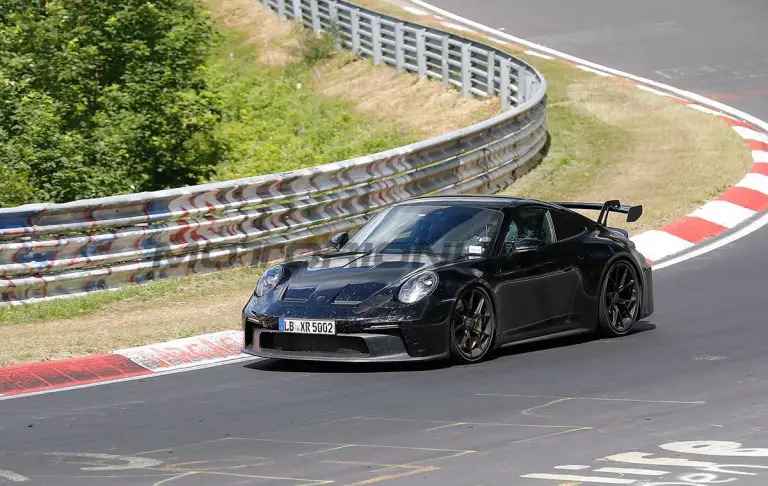 Porsche 911 GT3 2023 - Foto spia 24-06-2022 - 5
