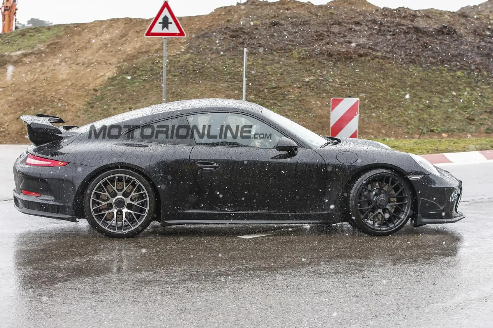 Porsche 911 GT3 MY 2017 - Foto spia 09-02-2016 - 5