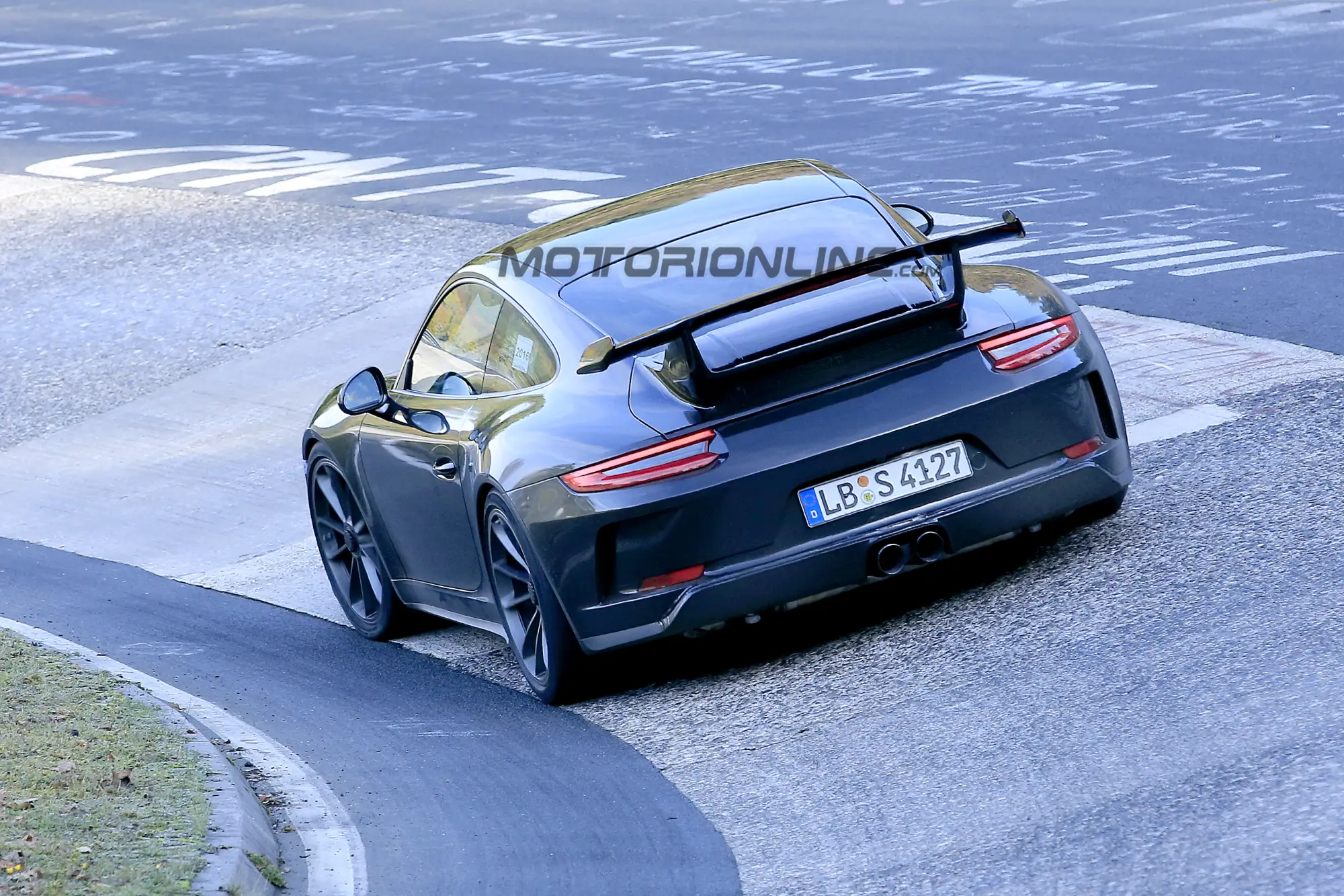 Porsche 911 GT3 MY 2017 - Foto spia 14-11-2016 - 13