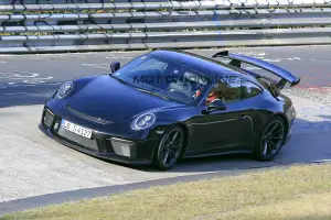Porsche 911 GT3 MY 2017 - Foto spia 14-11-2016 - 3