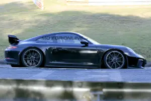 Porsche 911 GT3 MY 2017 - Foto spia 14-11-2016 - 9