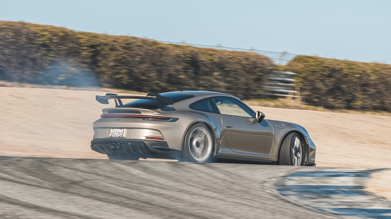 Porsche 911 GT3 Point to Sample - Foto
