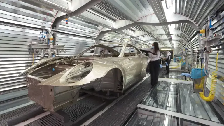 Porsche 911 GT3 Point to Sample - Foto - 10