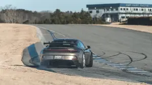 Porsche 911 GT3 Point to Sample - Foto