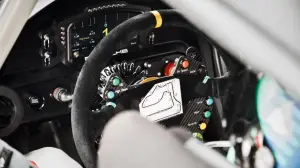 Porsche 911 GT3 R - 11