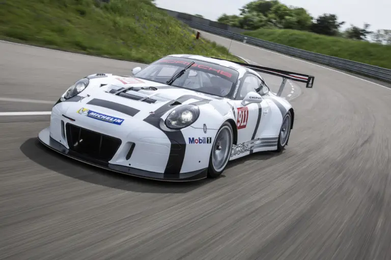Porsche 911 GT3 R - 6