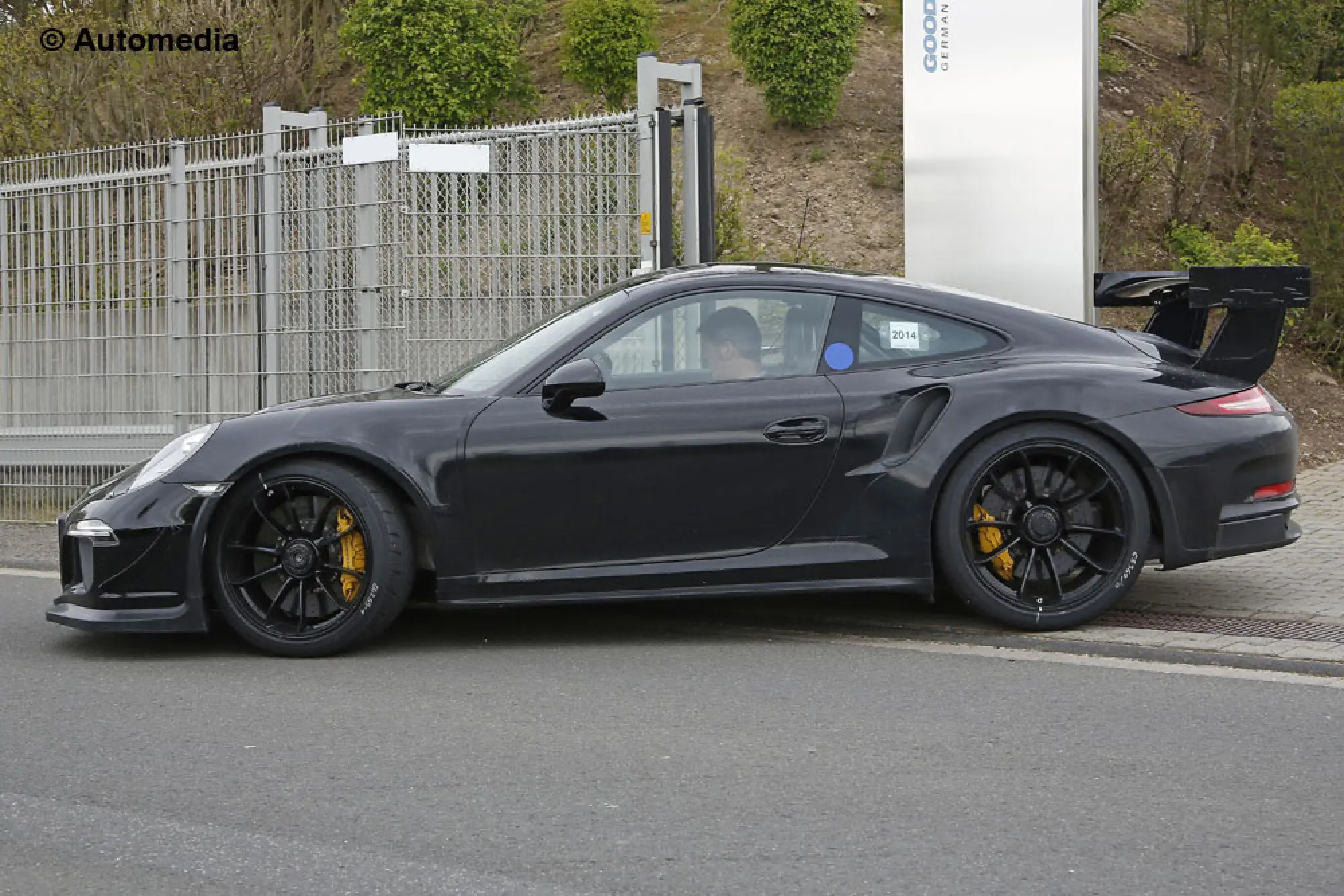 Porsche 911 GT3 RS 2015 - Foto spia 17-04-2014 - 5