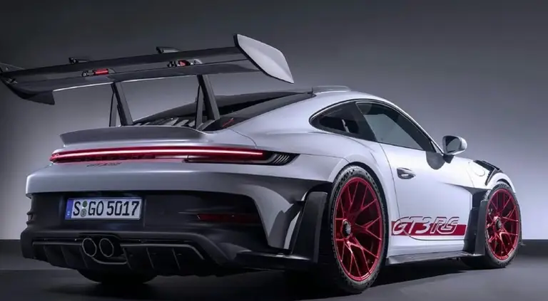 Porsche 911 GT3 RS 2023 anteprima - Foto - 1