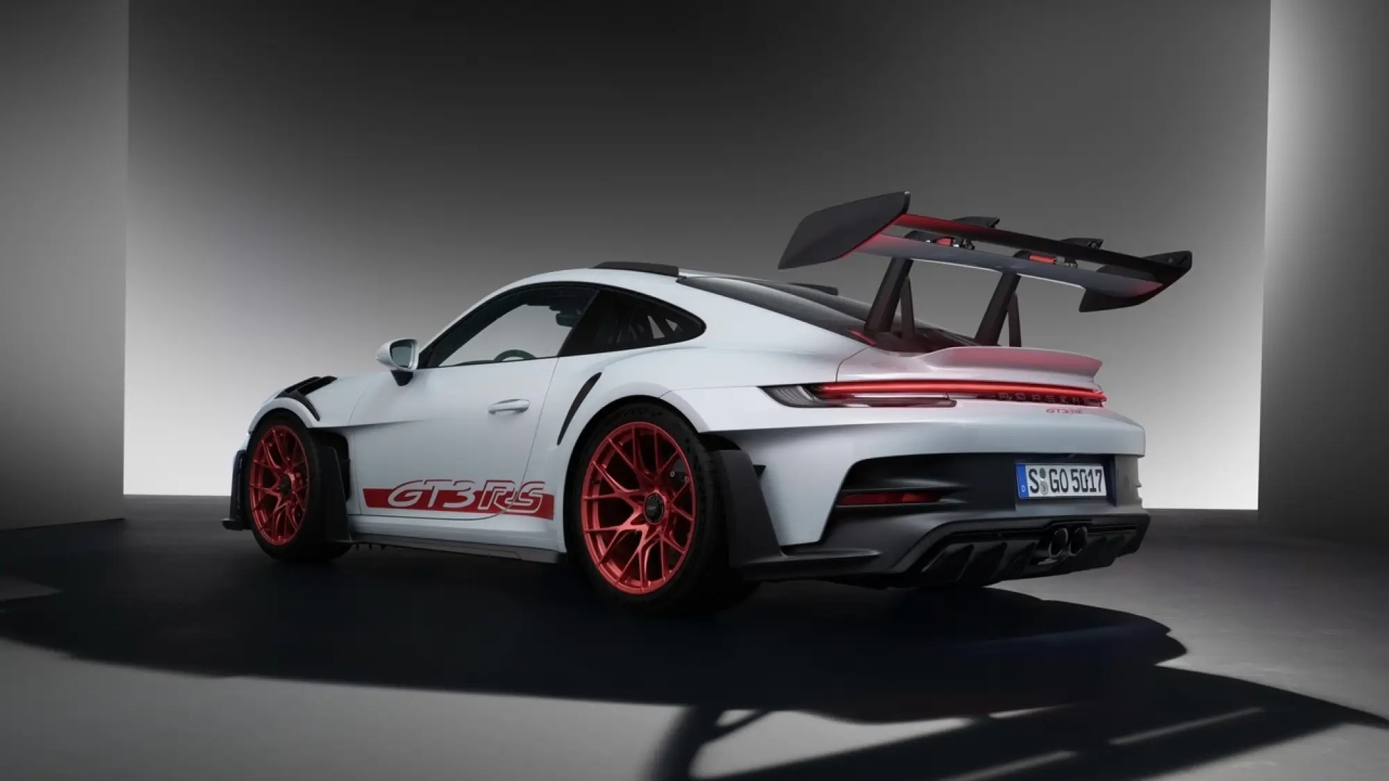 Porsche 911 GT3 RS 2023 - Foto - 7