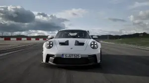 Porsche 911 GT3 RS 2023 - Foto - 14