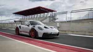 Porsche 911 GT3 RS 2023 - Foto - 1