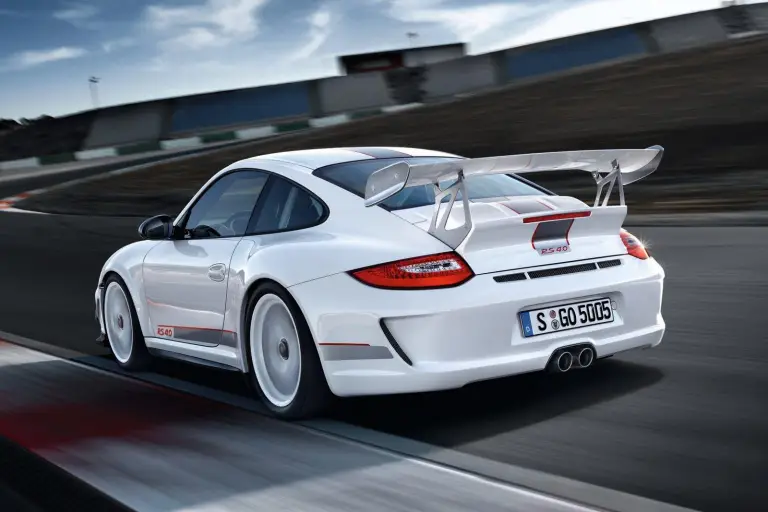 Porsche 911 GT3 RS 4.0 mega-gallery - 12