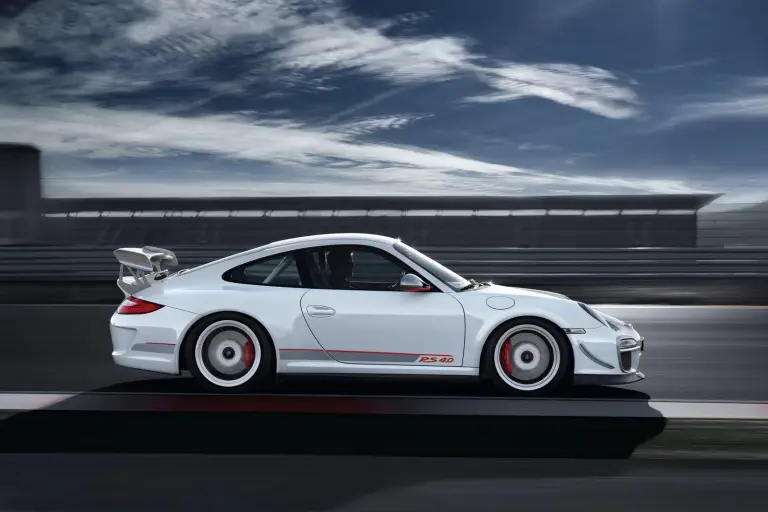 Porsche 911 GT3 RS 4.0 mega-gallery - 28