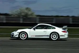 Porsche 911 GT3 RS 4.0 mega-gallery - 31