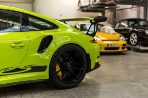 Porsche 911 GT3 RS by Porsche Exclusive - 6